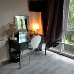 Pensionat Midi Parkhotel Mitte
