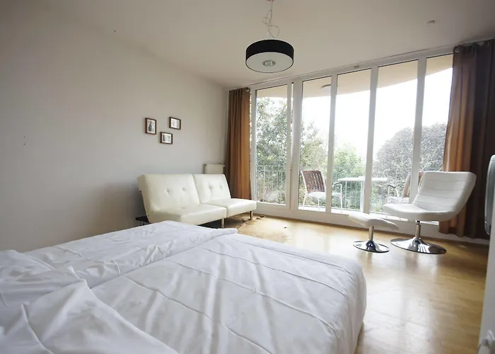 Vendégház Midi Parkhotel Mitte