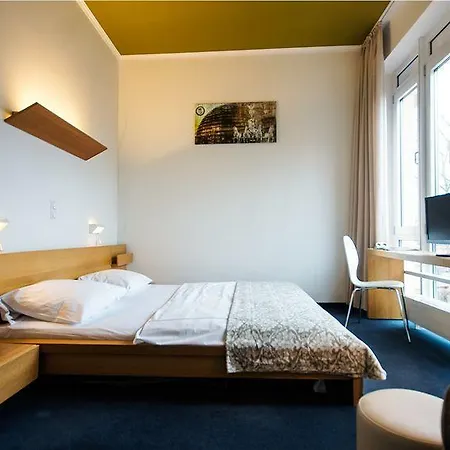 Maison d'hôtes Midi Parkhotel Mitte
