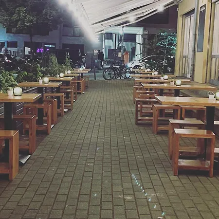 Πανσιόν Midi Parkhotel Mitte
