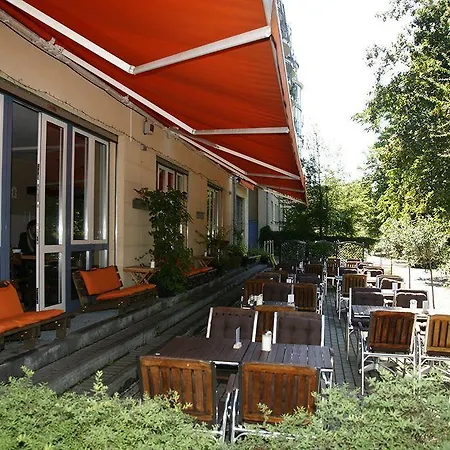Midi Parkhotel Mitte 3*