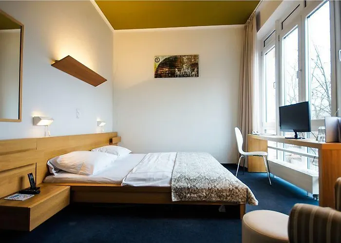 Πανσιόν Midi Parkhotel Mitte