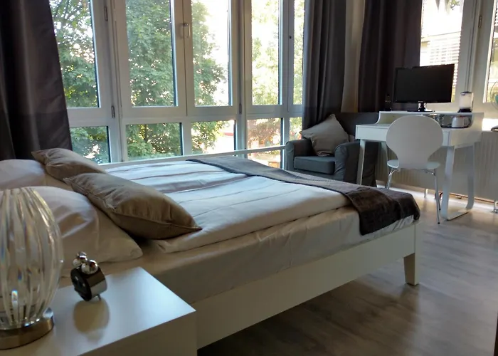 Midi Parkhotel Mitte بيت ضيافة 3*