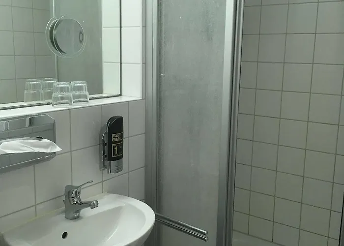 Πανσιόν Midi Parkhotel Mitte