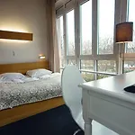 Affittacamere Midi Parkhotel Mitte 3*