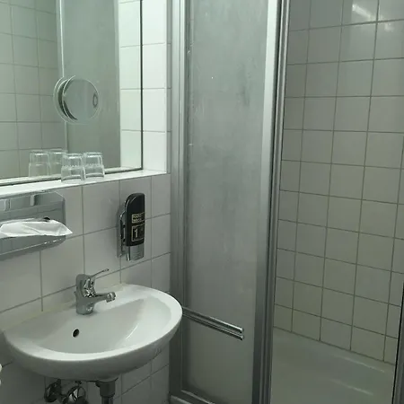 Pensión Midi Parkhotel Mitte