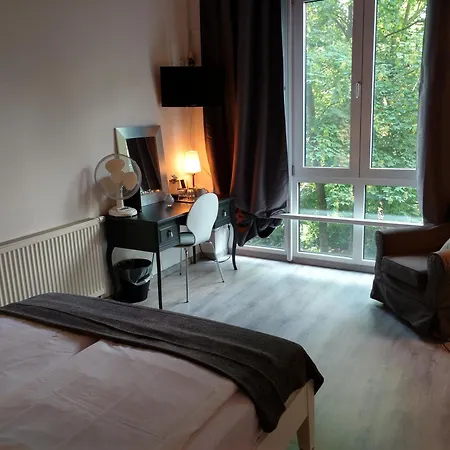 Gasthuis Midi Parkhotel Mitte