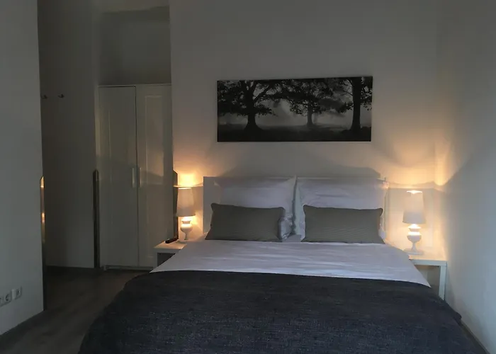 Midi Parkhotel Mitte Pensionat 3*