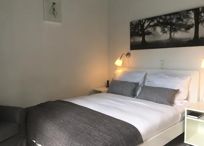 Midi Parkhotel Mitte Pensionat 3*